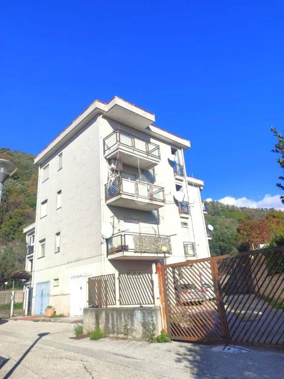 appartamento in vendita a Montecorvino Pugliano in zona Torello