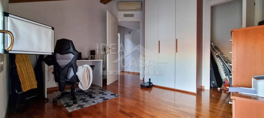 immagine annuncio 4 di 8