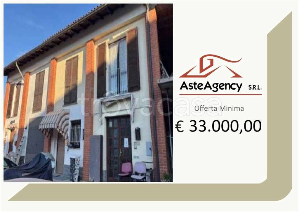 appartamento in vendita a Venegono Superiore