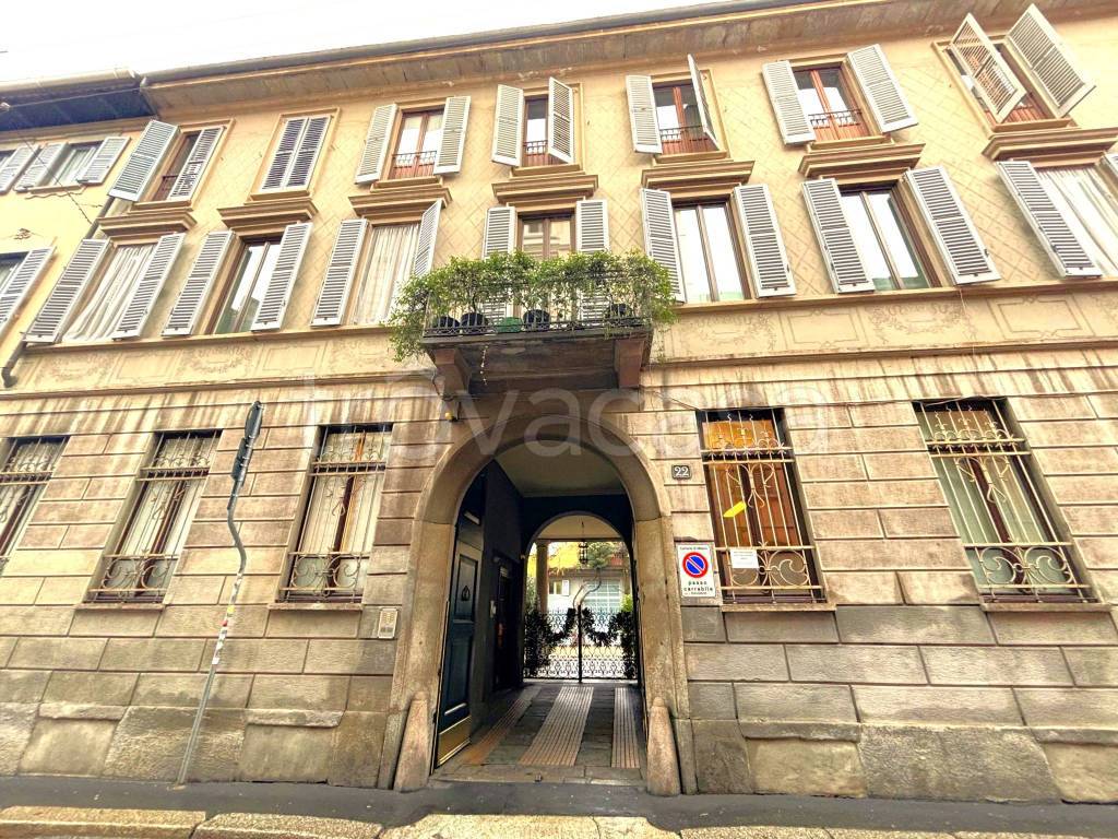 appartamento in affitto a Milano in zona Sant'Ambrogio
