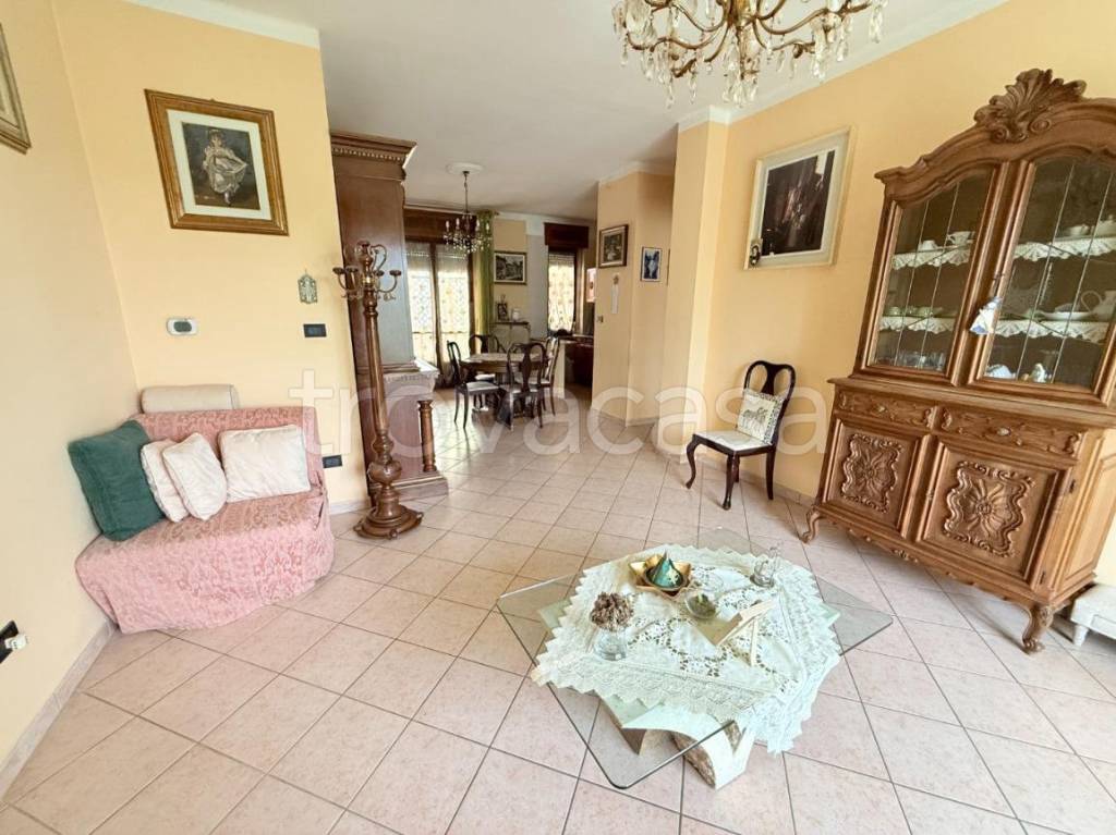 immagine annuncio 4 di 8