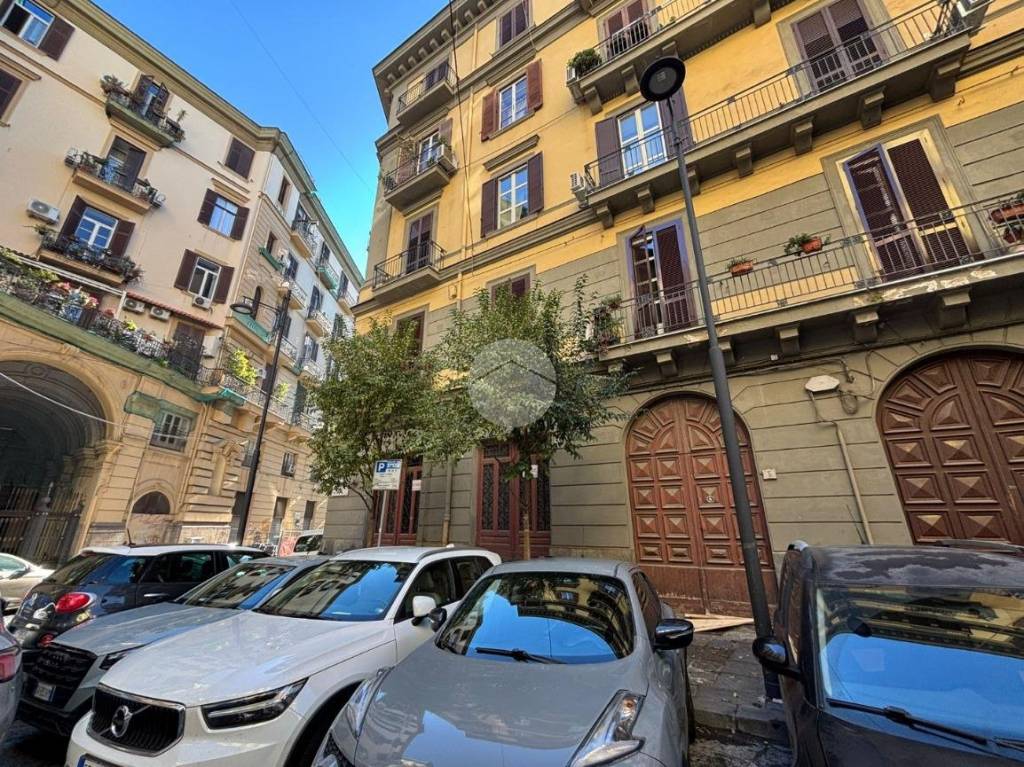 negozio in vendita a Napoli