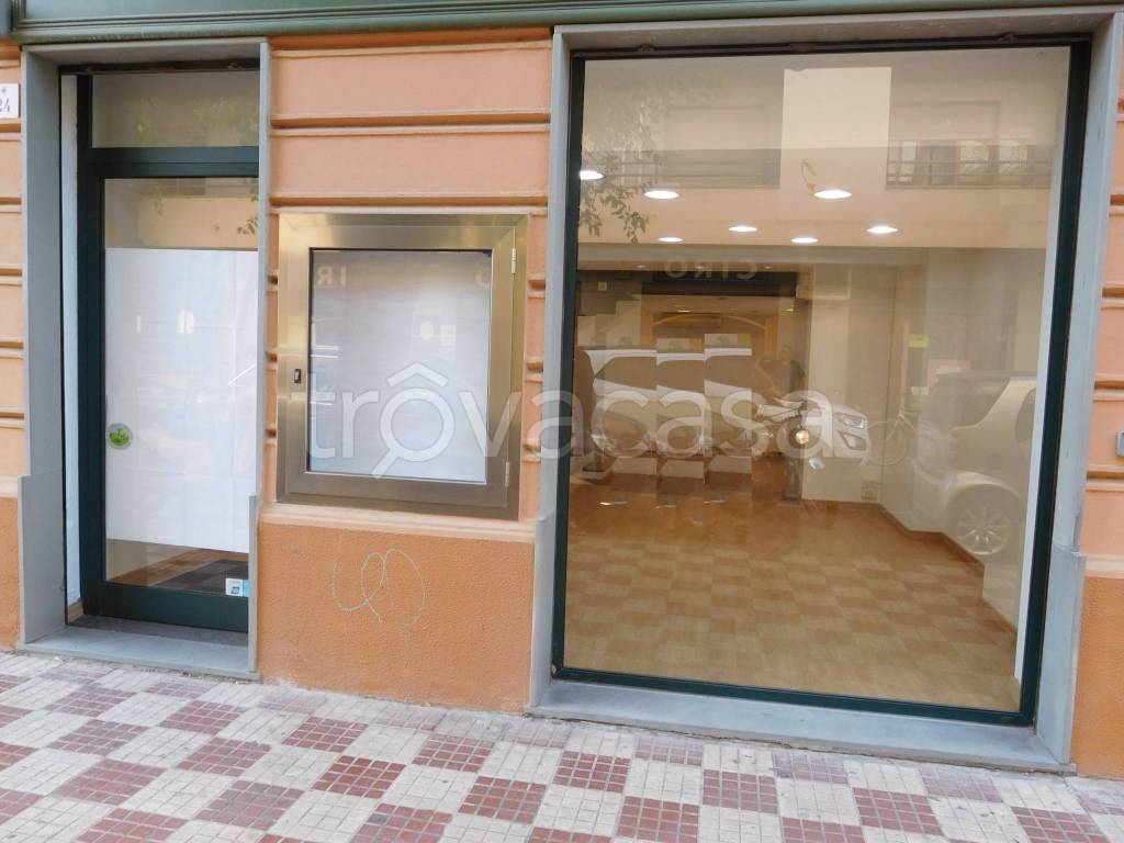 immagine annuncio 1 di 9