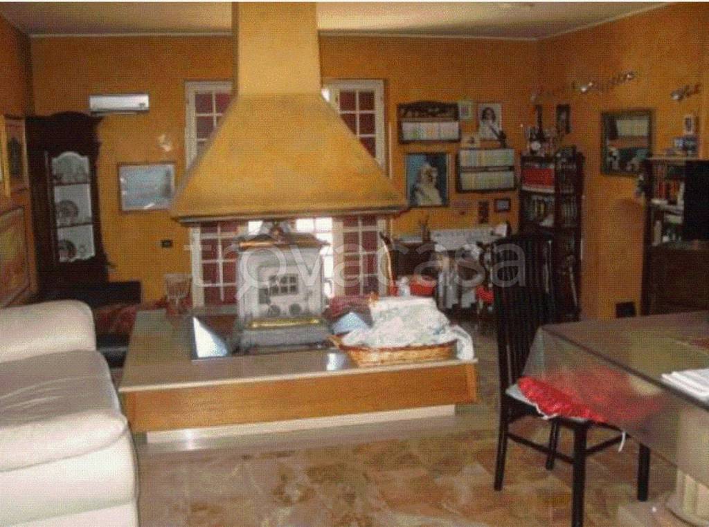 immagine annuncio 2 di 12