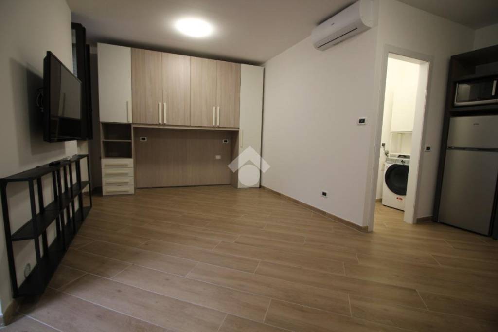 immagine annuncio 2 di 8