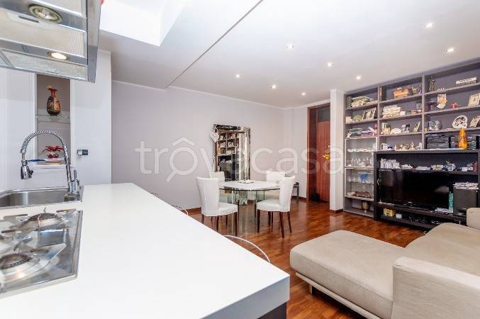 immagine annuncio 2 di 12