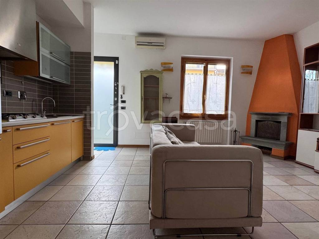 immagine annuncio 1 di 15