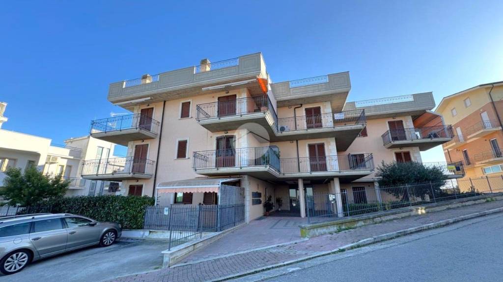 immagine annuncio 14 di 15