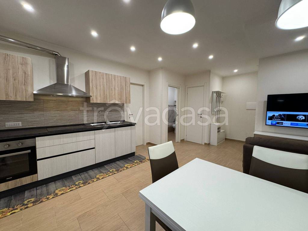 immagine annuncio 1 di 14