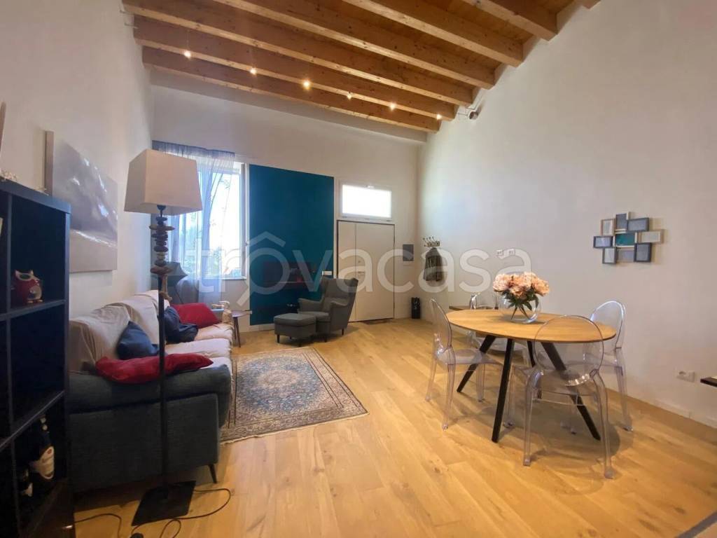 immagine annuncio 11 di 13