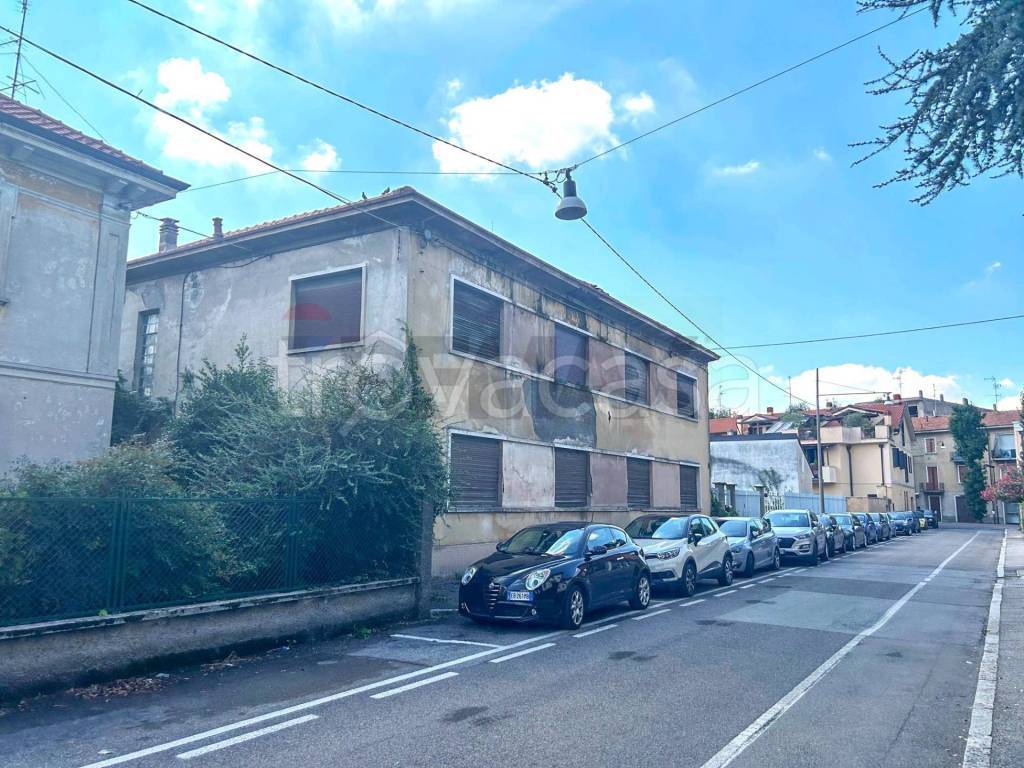 immagine annuncio 8 di 9