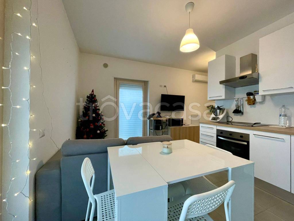 immagine annuncio 2 di 12