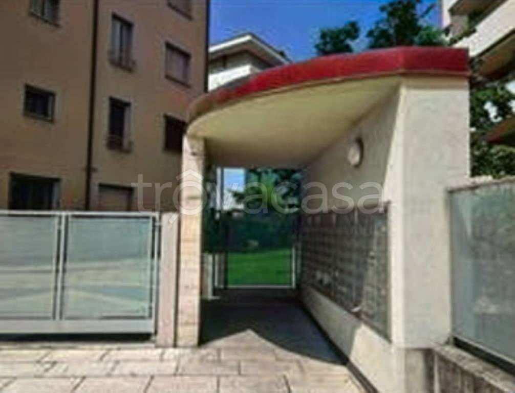 immagine annuncio 1 di 12