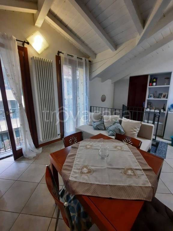 immagine annuncio 1 di 9