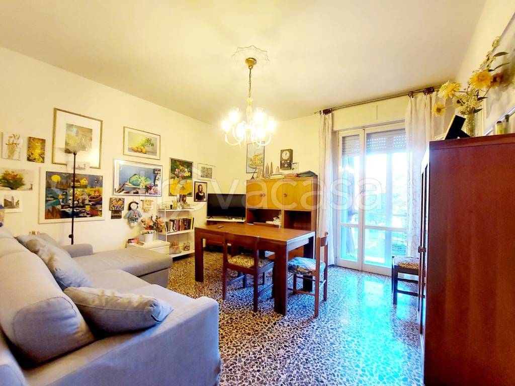 immagine annuncio 1 di 8