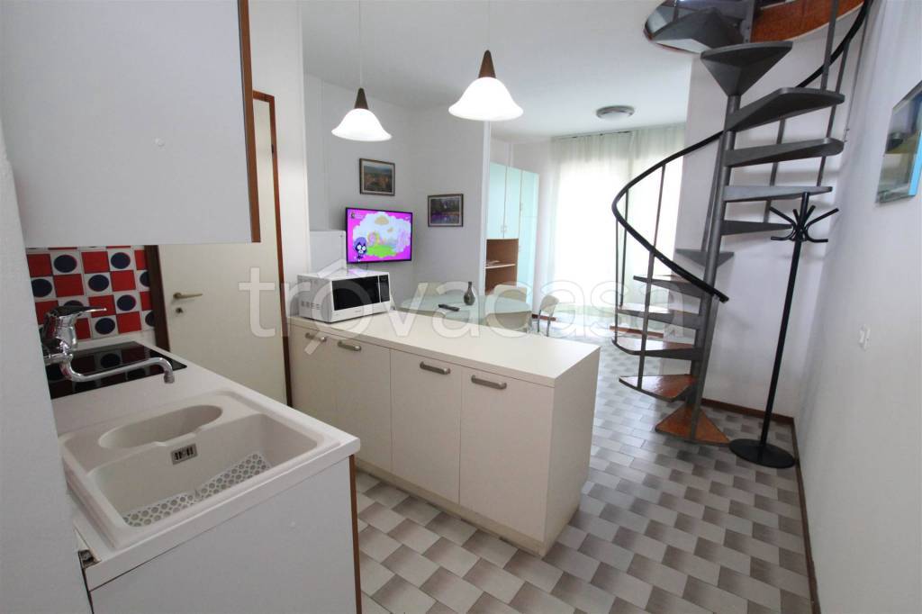 immagine annuncio 1 di 14