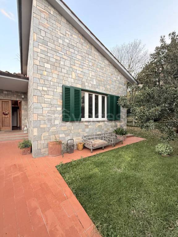 immagine annuncio 1 di 14