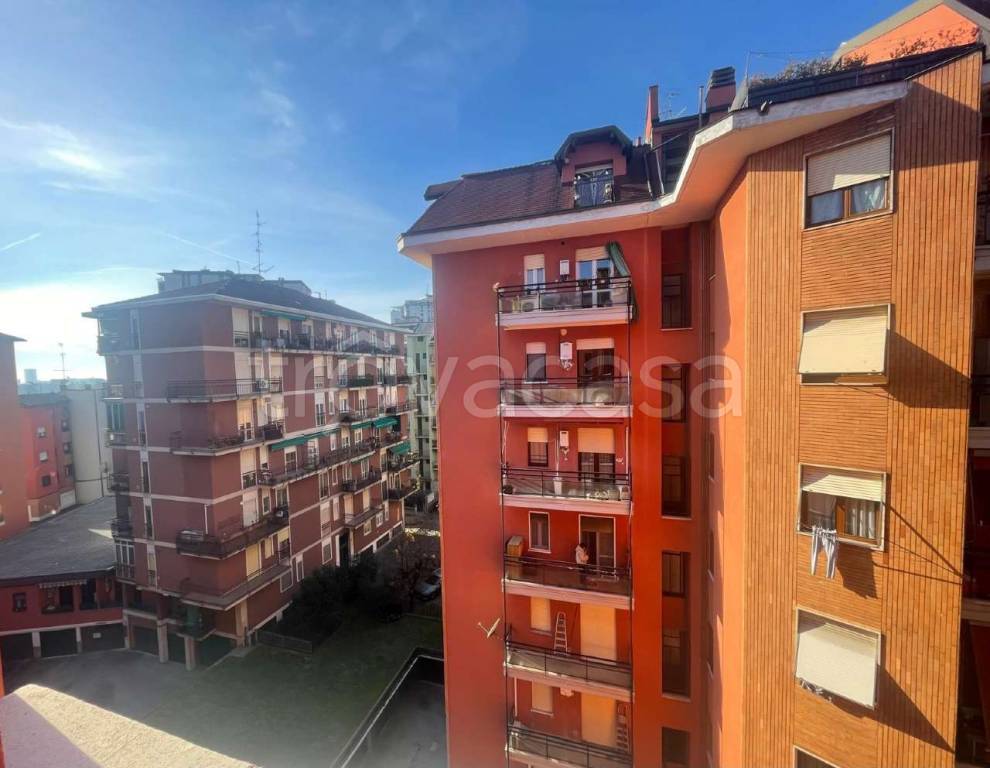 immagine annuncio 1 di 14