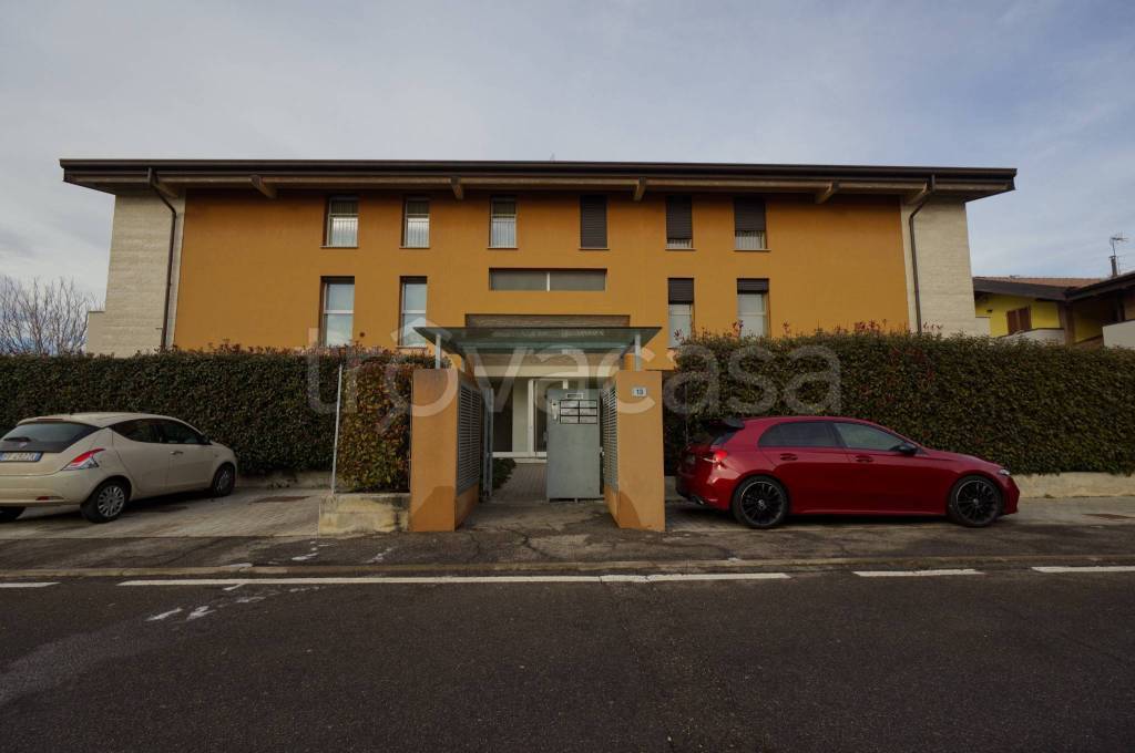 immagine annuncio 1 di 15