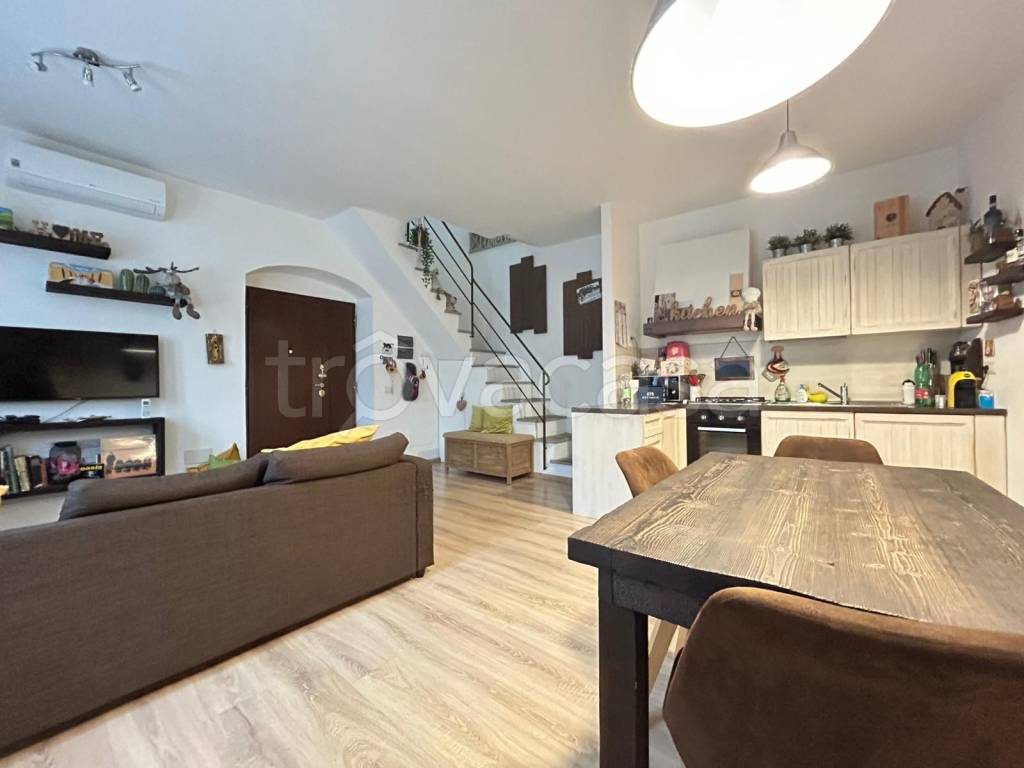 immagine annuncio 1 di 14