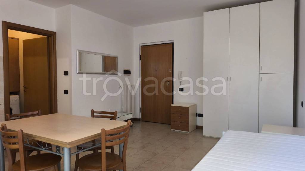 immagine annuncio 4 di 8