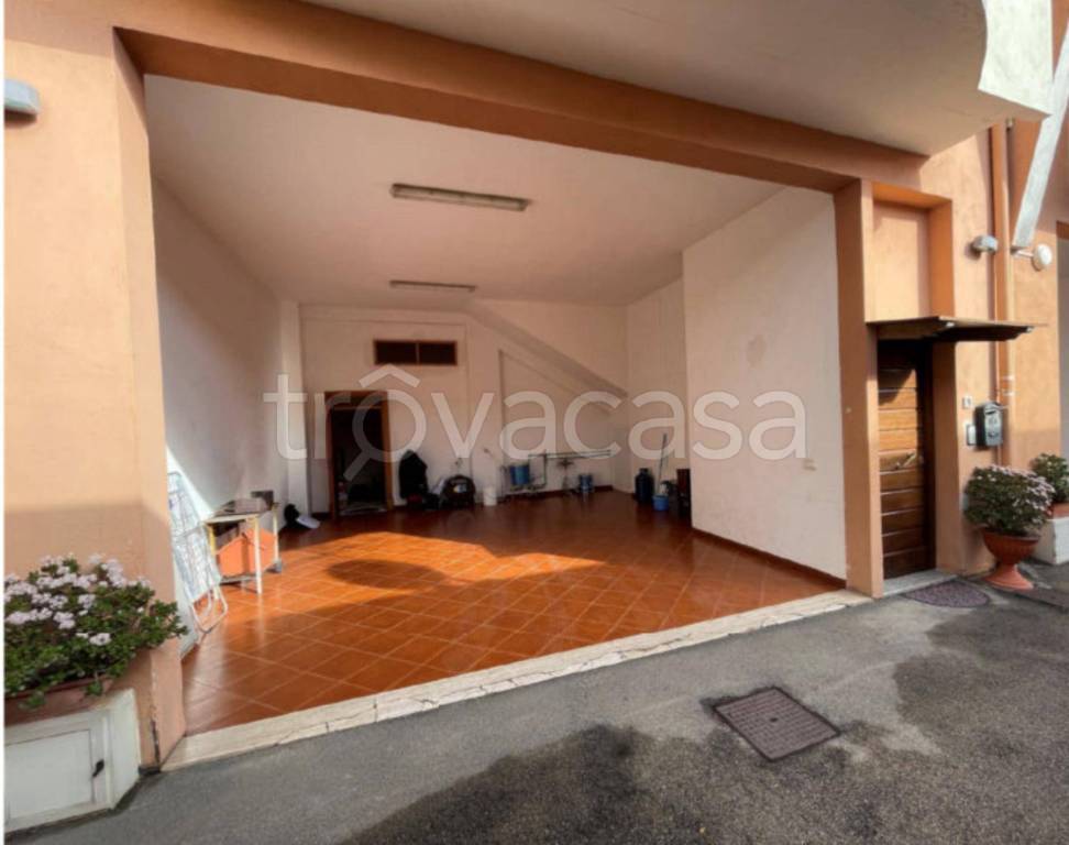 immagine annuncio 12 di 13