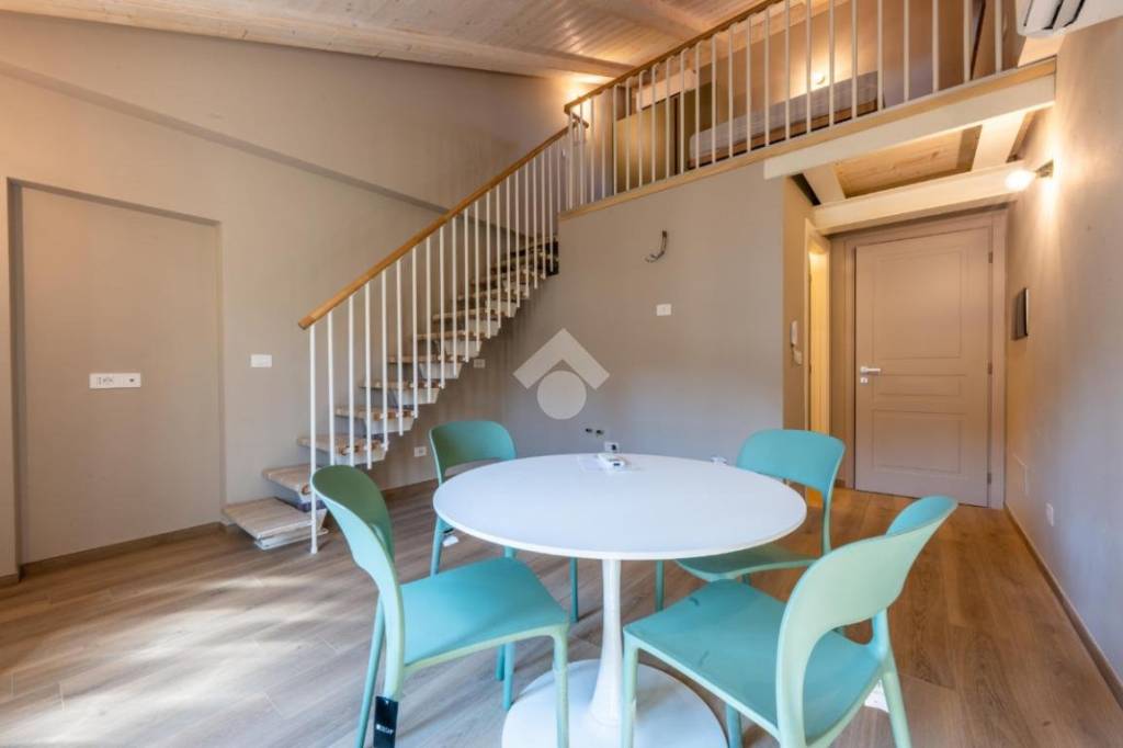 immagine annuncio 1 di 9