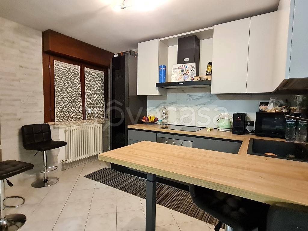 immagine annuncio 1 di 9