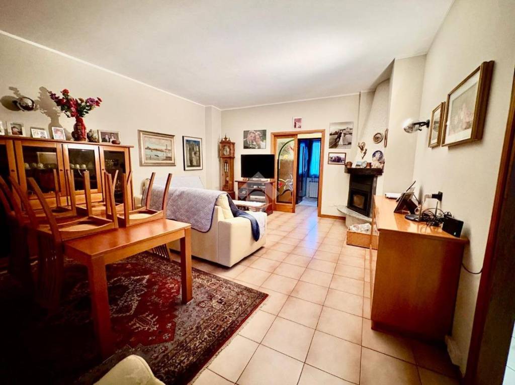 immagine annuncio 1 di 12