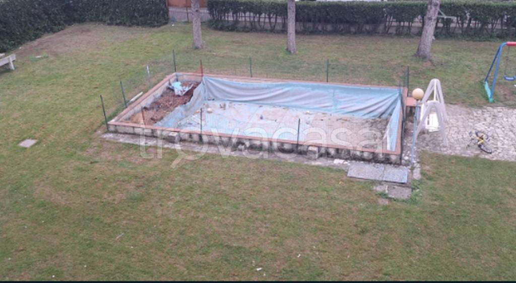 immagine annuncio 2 di 12