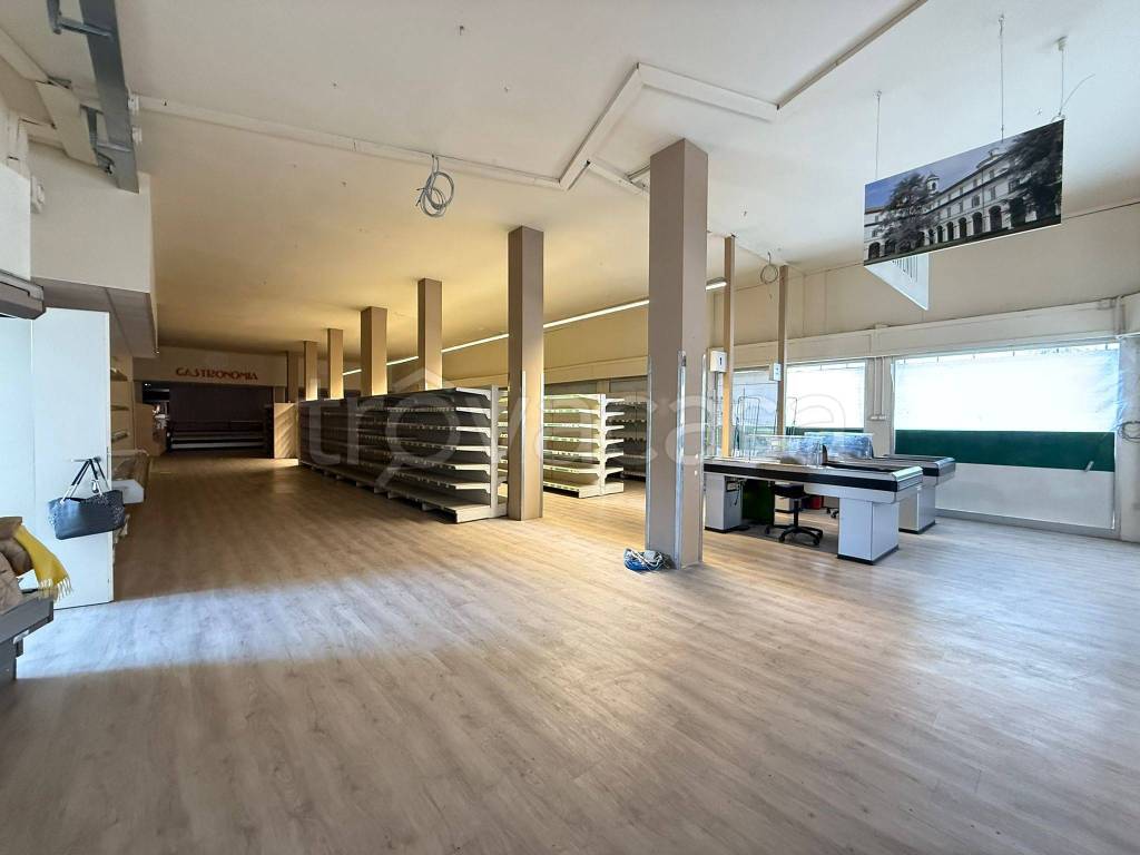 immagine annuncio 1 di 8