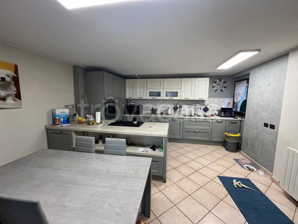 immagine annuncio 1 di 12