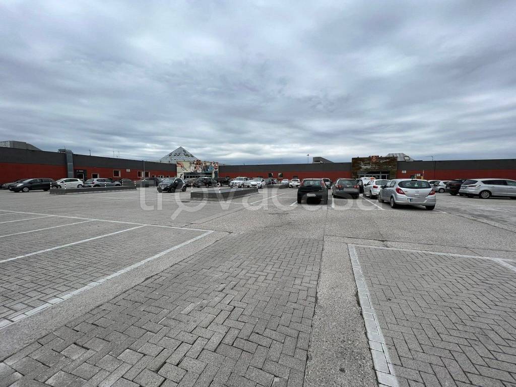 immagine annuncio 2 di 8