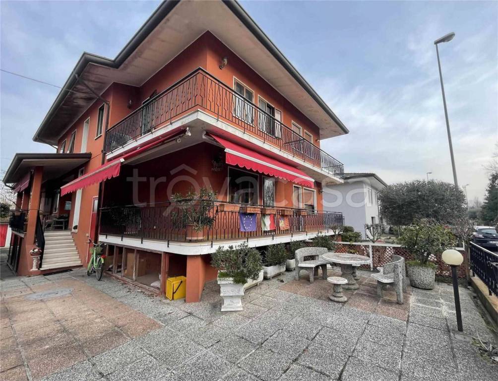 immagine annuncio 1 di 15