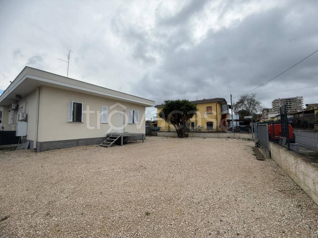 immagine annuncio 2 di 14