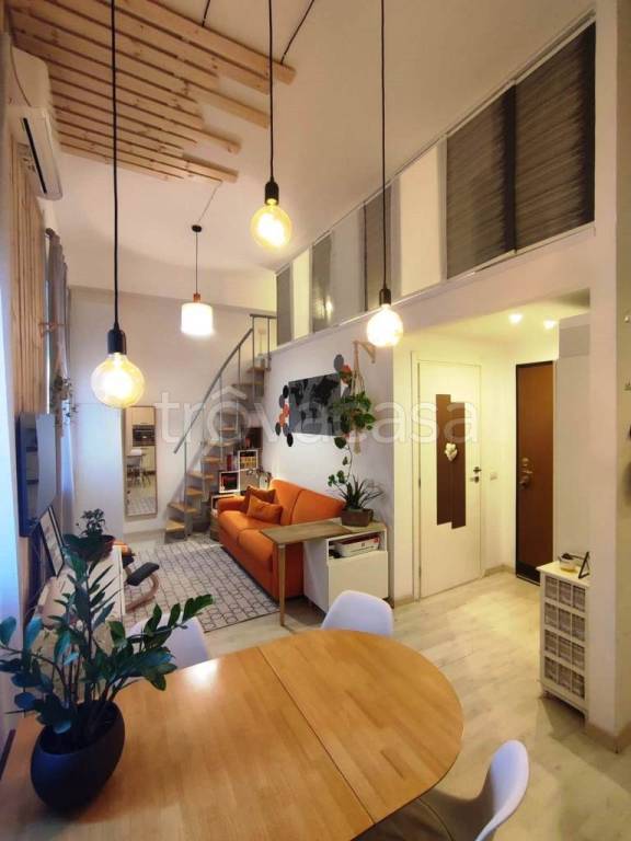 immagine annuncio 1 di 14