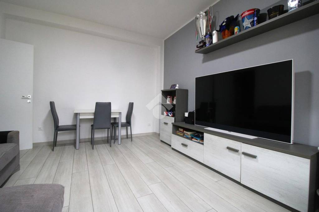 immagine annuncio 2 di 12