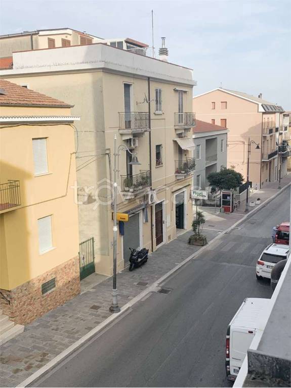 immagine annuncio 12 di 13