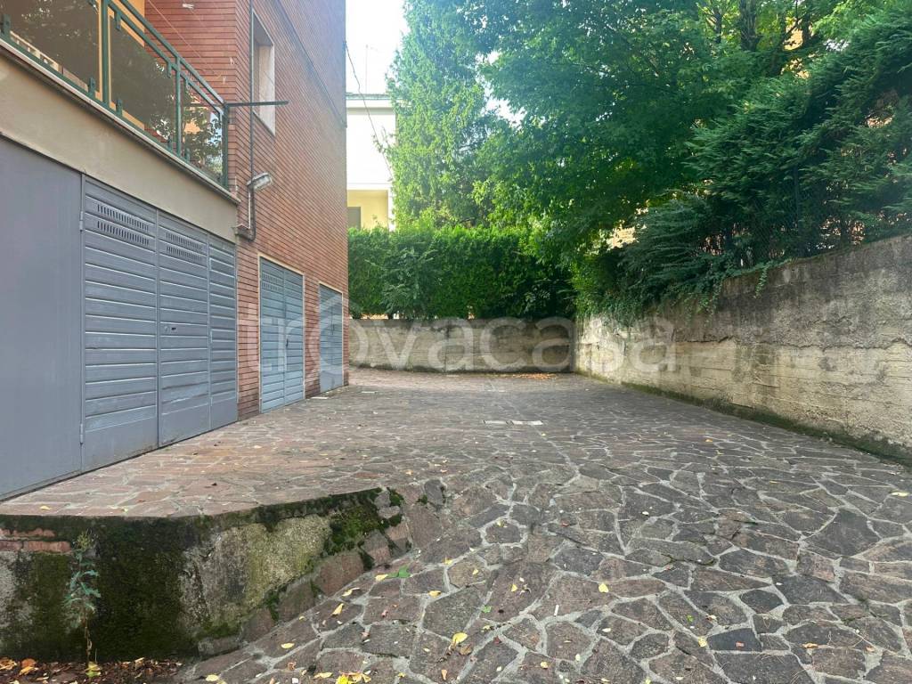 immagine annuncio 2 di 12