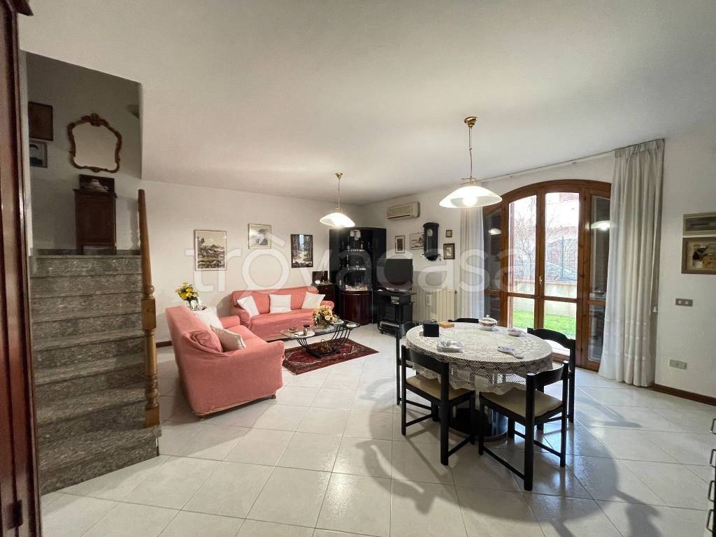 immagine annuncio 2 di 12