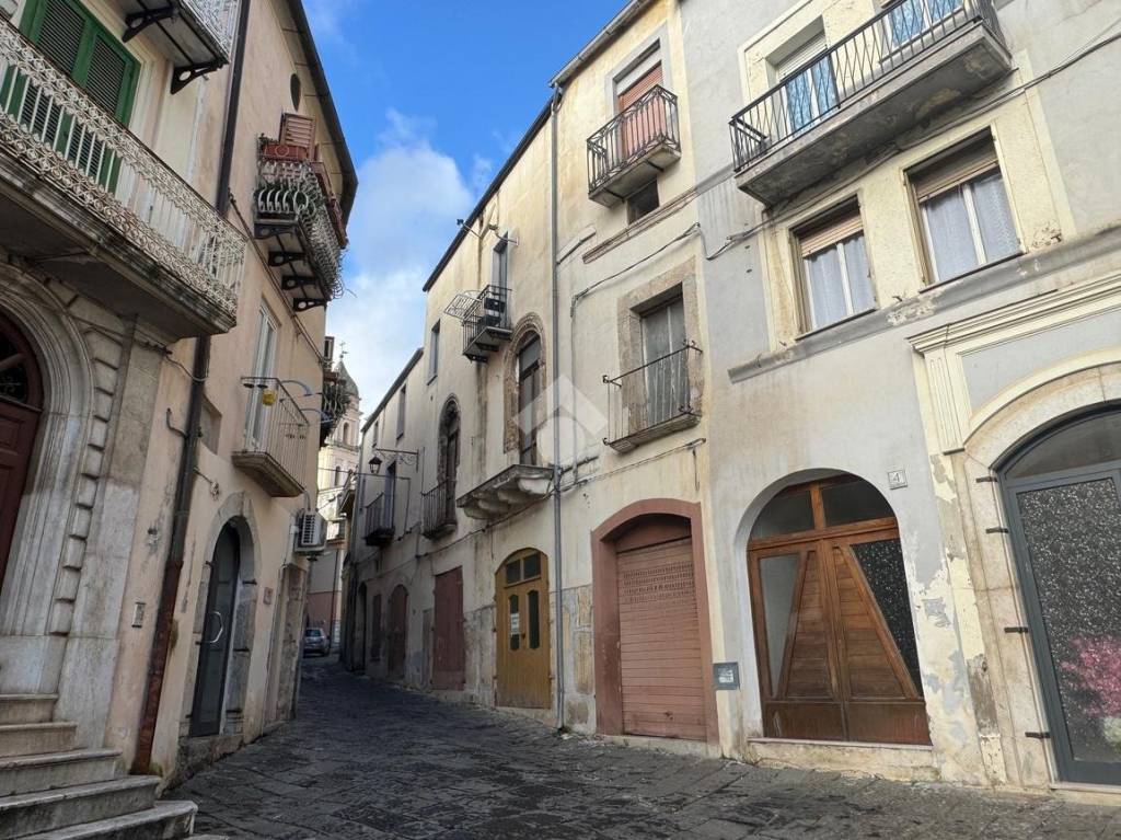 immagine annuncio 1 di 8