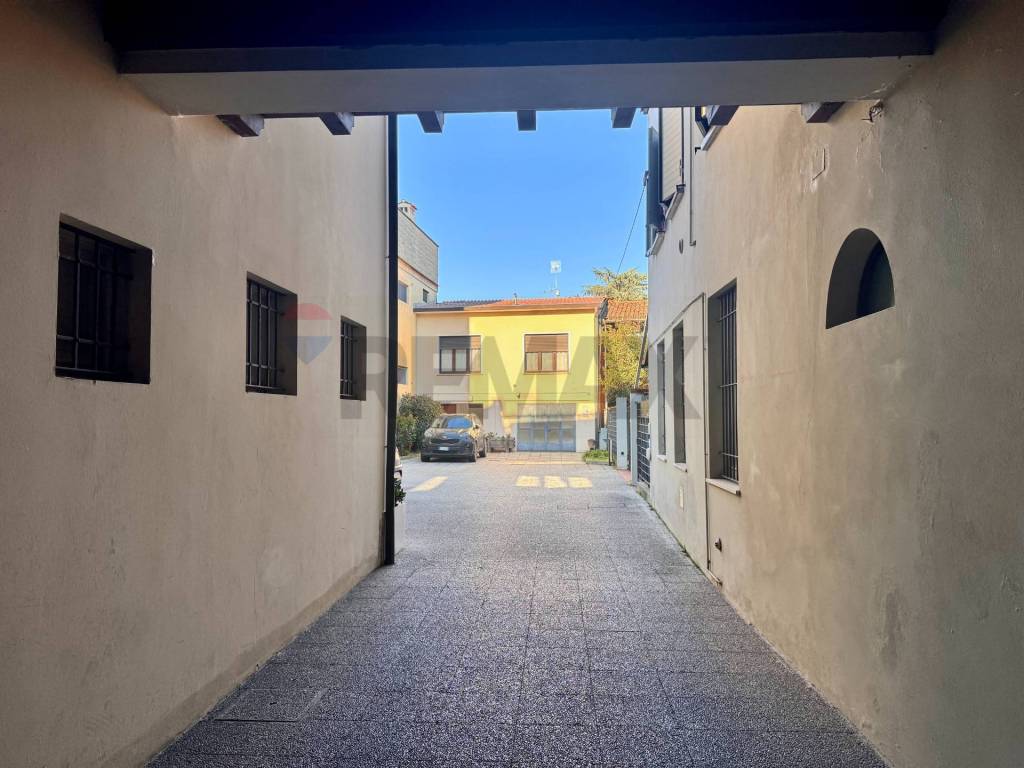 immagine annuncio 1 di 8