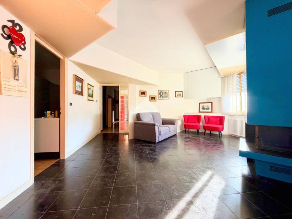 immagine annuncio 2 di 13