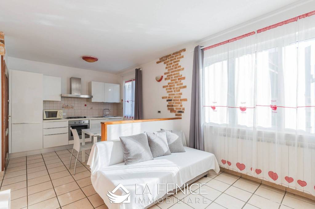 appartamento in vendita ad Arcola in zona Ressora