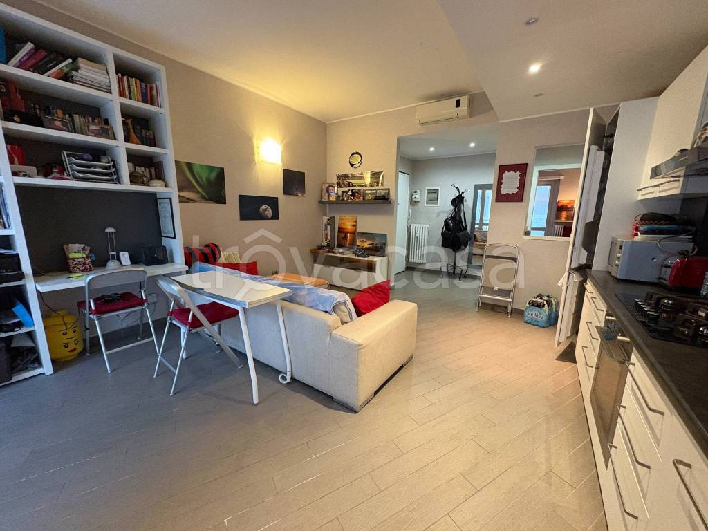 immagine annuncio 1 di 14