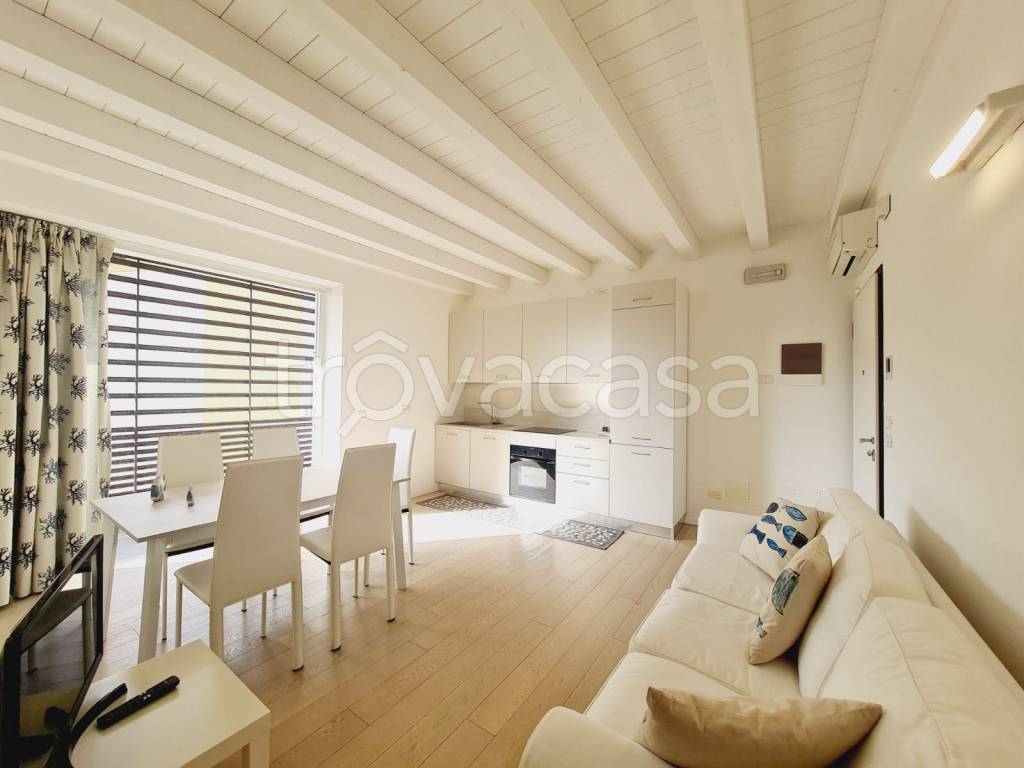 immagine annuncio 2 di 14