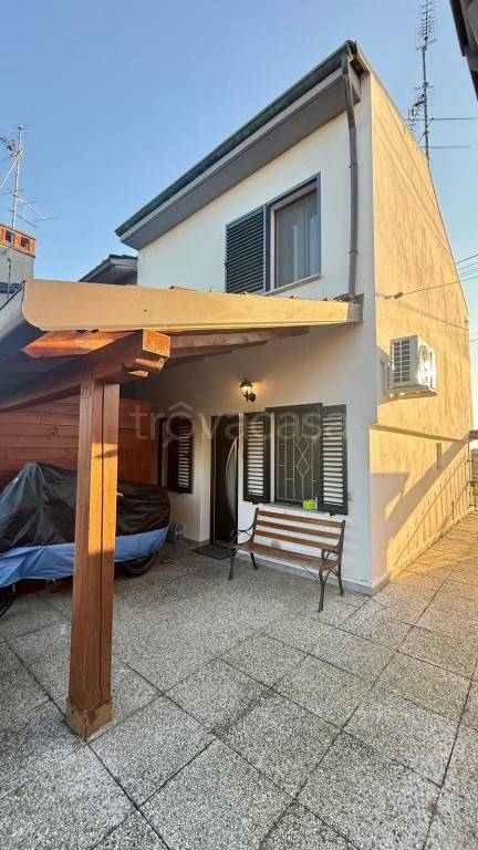 immagine annuncio 11 di 13