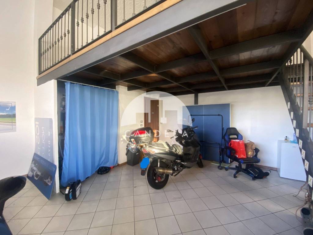 immagine annuncio 1 di 8