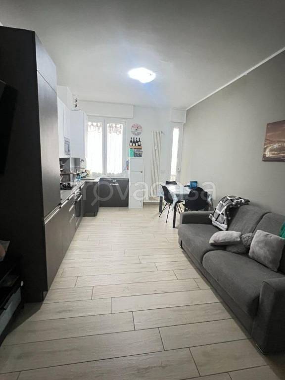 immagine annuncio 1 di 14