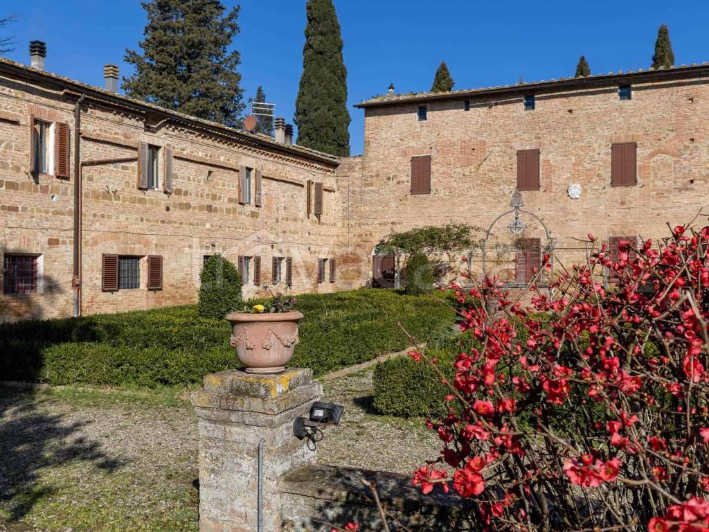 villa in vendita a Siena in zona Ginestreto